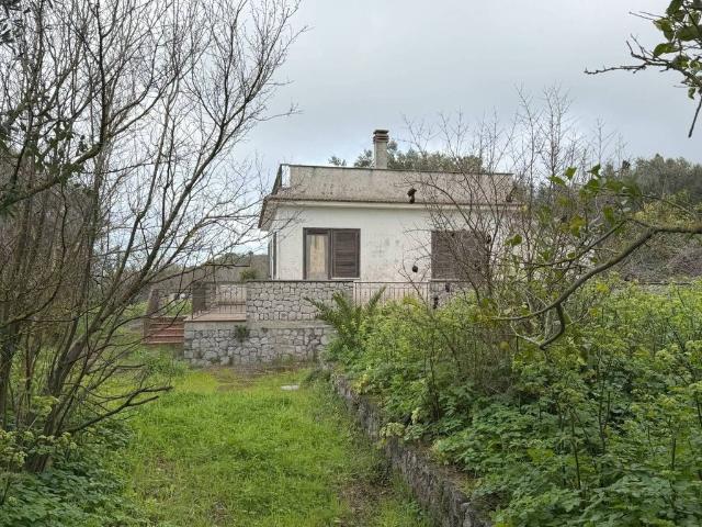 Rustico in vendita a Massa Lubrense, Campania
