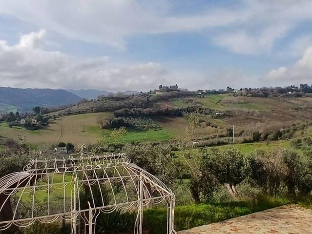 Rustico in vendita a Marche, Ascoli Piceno