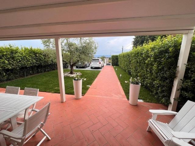 Rustico in vendita a Montale Alto, Montale