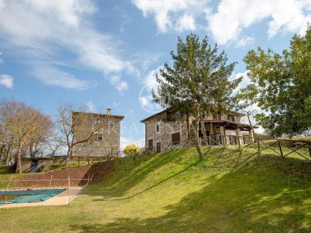 Rustico in vendita a Orvieto, Umbria