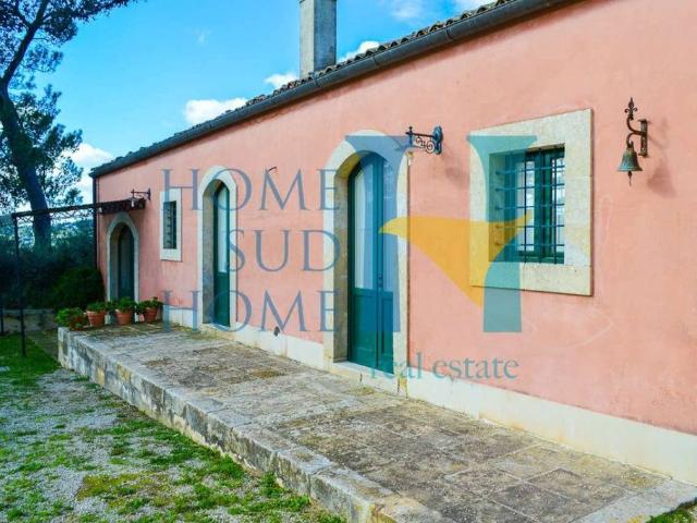 Rustico in vendita a Palazzolo Acreide, Sicilia