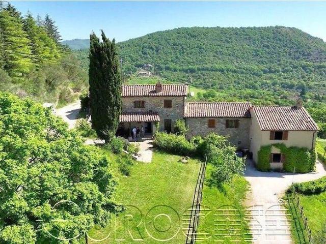 Rustico in vendita a Perugia