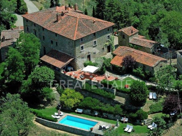 Rustico in vendita a Castiglion Fiorentino, Toscana