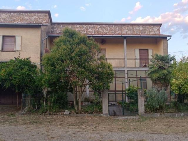 Rustico in vendita a Unione di Comuni Montani Colline del Fiora, Pitigliano