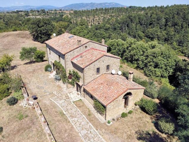 Rustico in vendita a Unione di Comuni Montani Colline del Fiora, Pitigliano