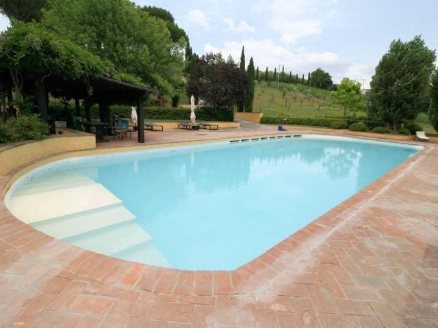 Rustico in vendita a Poggetto, Poggio A Caiano
