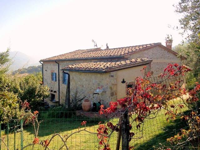 Rustico in vendita a Radicondoli, Toscana