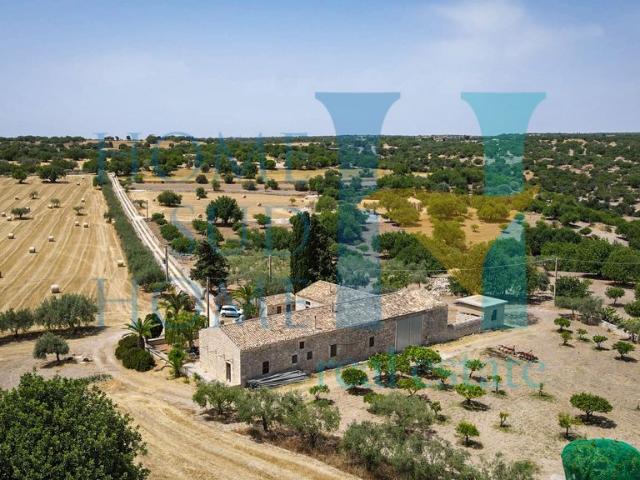 Rustico in vendita a Rosolini, Sicilia