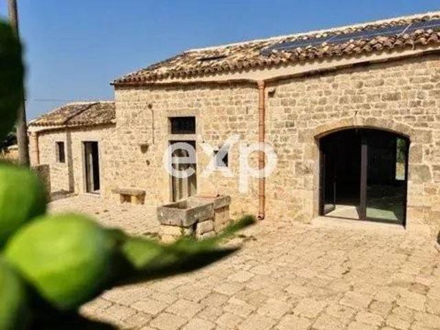 Rustico in vendita a Rosolini, Sicilia