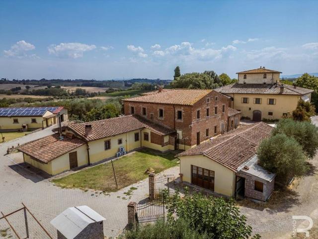 Rustico in vendita a Cortona, Toscana