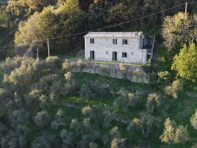 Rustico in vendita a Sestri Levante, Liguria