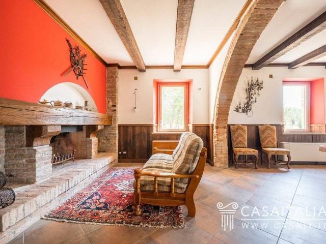 Rustico in vendita a Loreto, Todi