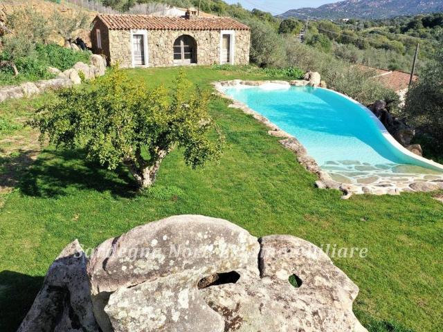 Rustico in vendita a Porto San Paolo, Sardigna/Sardegna