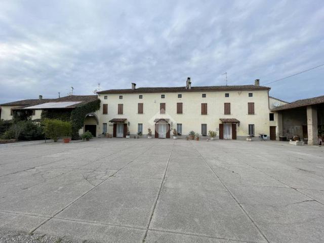 Rustico in vendita a Canneto Sull'oglio, Lombardia