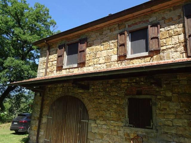 Rustico in vendita a Ortignano, Toscana