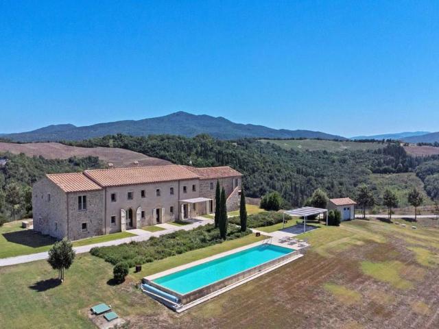 Rustico in vendita a Volterra, Toscana