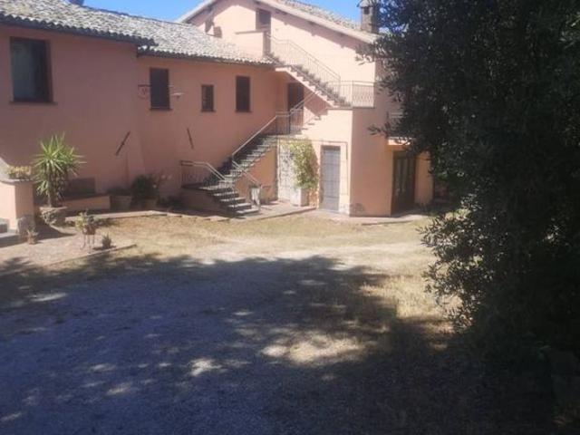 Rustico in vendita a Castiglione In Teverina, Lazio