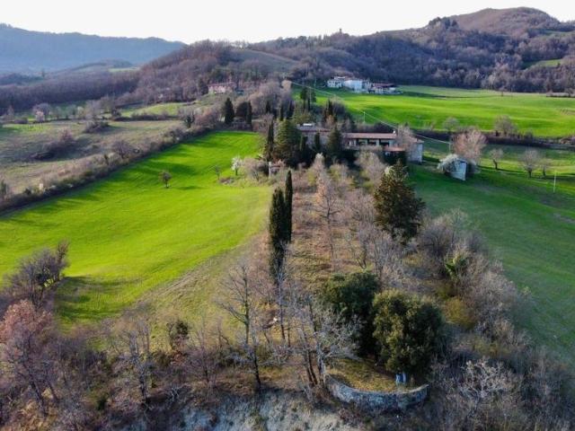 Rustico in vendita a Casa Pegni superiore, Bobbio