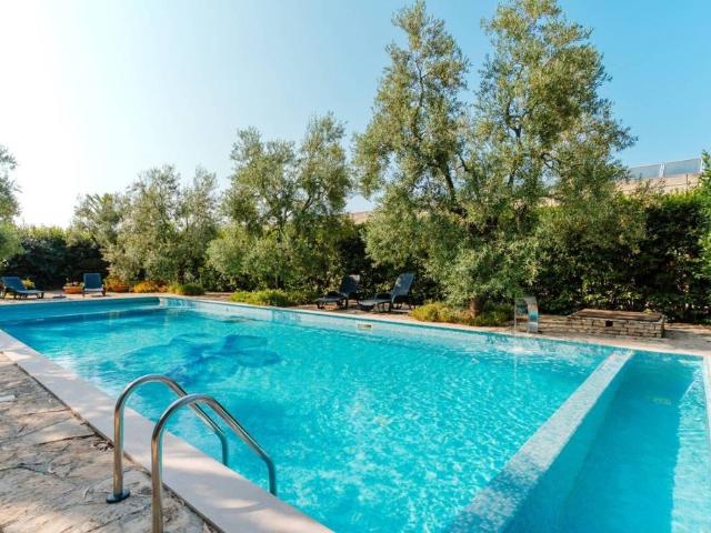 Rustico in vendita a Puglia, Barletta-andria-trani