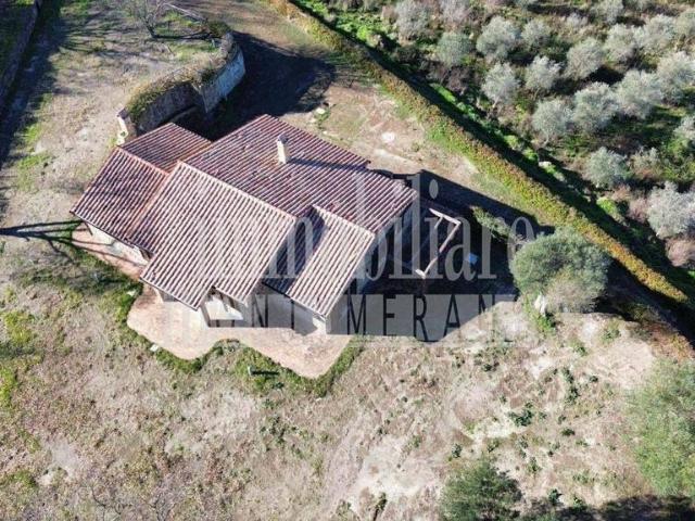 Rustico in vendita a Unione di Comuni Montani Colline del Fiora, Manciano