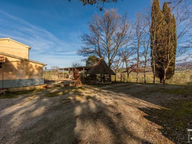 Rustico in vendita a Cinigiano, Grosseto