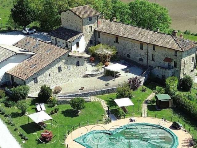 Rustico in vendita a Umbertide, Perugia