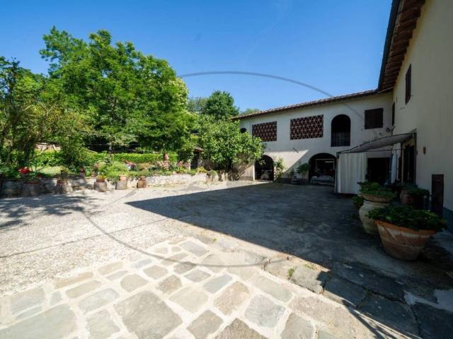 Rustico in vendita a Figline e Incisa Valdarno, Restone