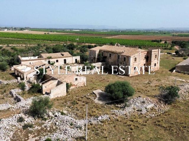 Rustico in vendita a Siracusa, Sicilia