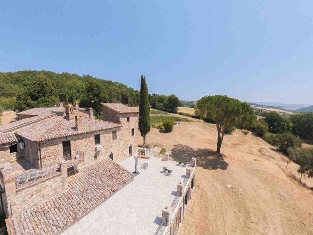 Rustico in vendita a Izzalini, Umbria