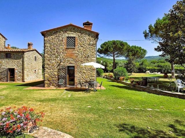 Rustico in vendita a Vernazzano alto, Tuoro sul Trasimeno