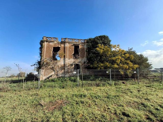 Rustico in vendita a Municipio Roma VIII, Roma Capitale