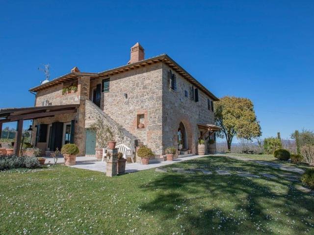 Rustico in vendita a Chiusi Città, Toscana
