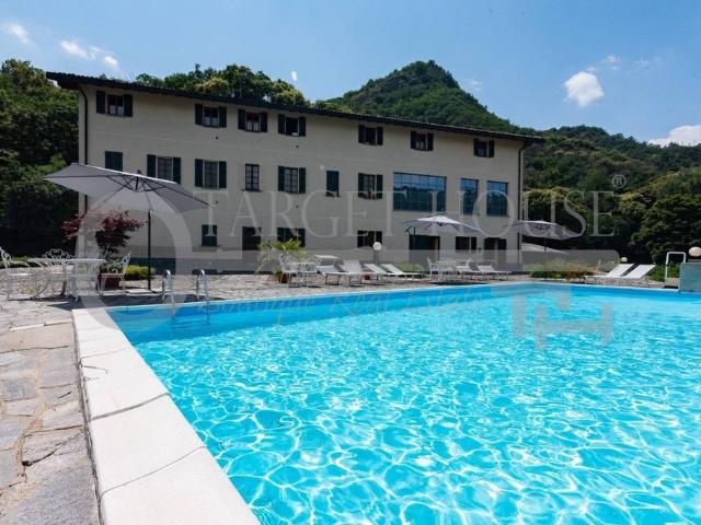 Rustico in vendita a Sant'Abbondio, Como