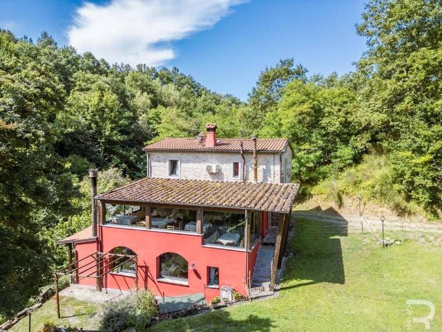 Rustico in vendita a Unione di comuni Montana Lunigiana, Licciana Nardi