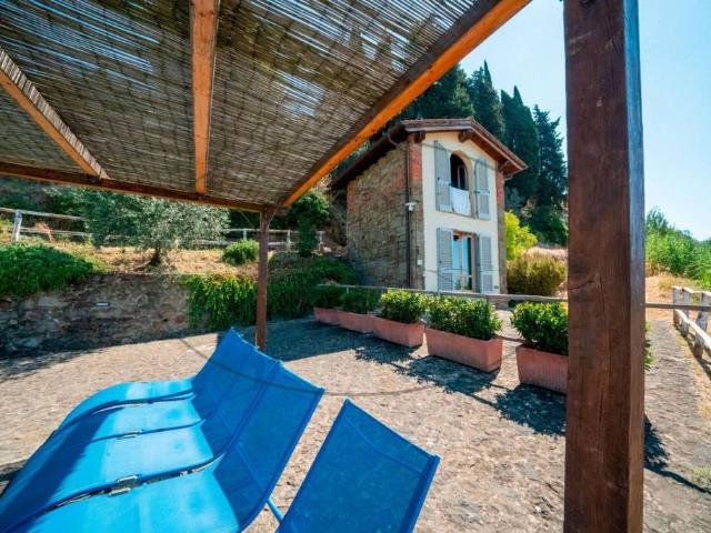 Rustico in vendita a Loro Ciuffenna, Toscana