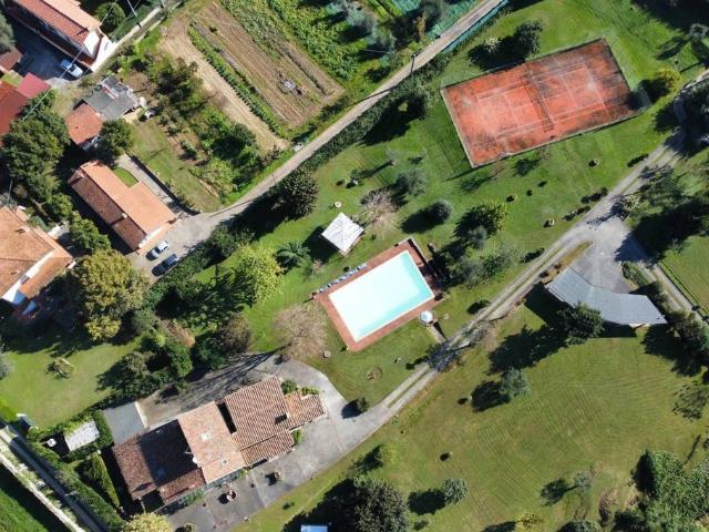 Rustico in vendita a Tonfano, Toscana