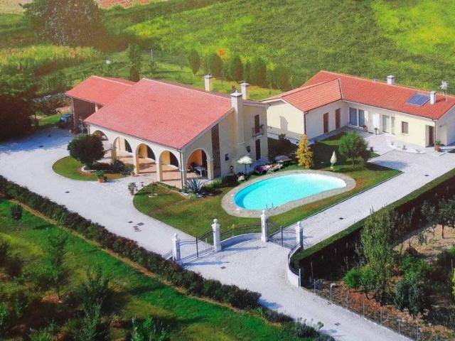 Rustico in vendita a Mestrino, Veneto