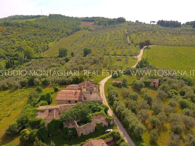 Rustico in vendita a Mercatale in Val di Pesa, San Casciano in Val di Pesa