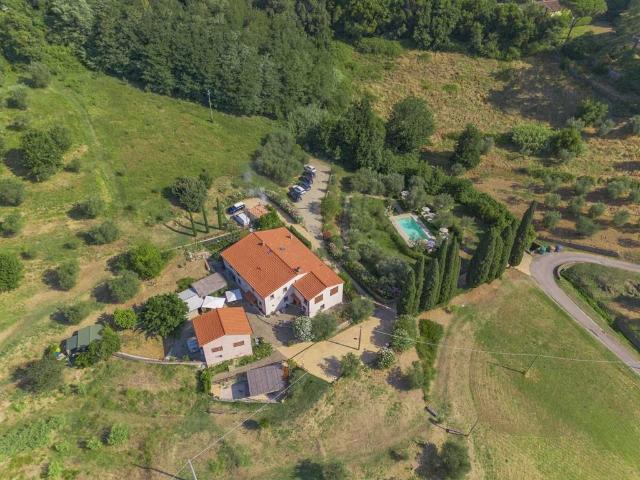 Rustico in vendita a Pontelungo, Pistoia