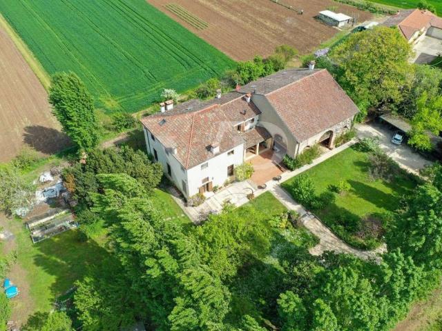 Rustico in vendita a San Bonifacio, Veneto