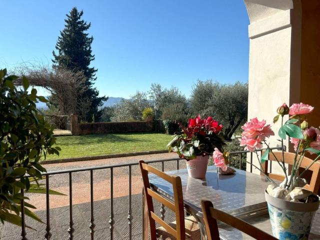 Rustico in vendita a Pistoia, Toscana