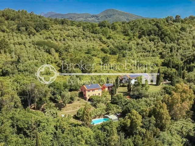 Rustico in vendita a Vecchiano, Toscana