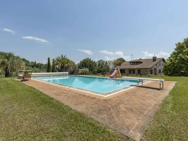 Rustico in vendita a San Colombano, Capannori