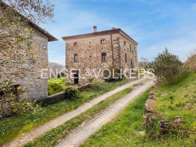Rustico in vendita a Unione di comuni Montana Lunigiana, Fivizzano