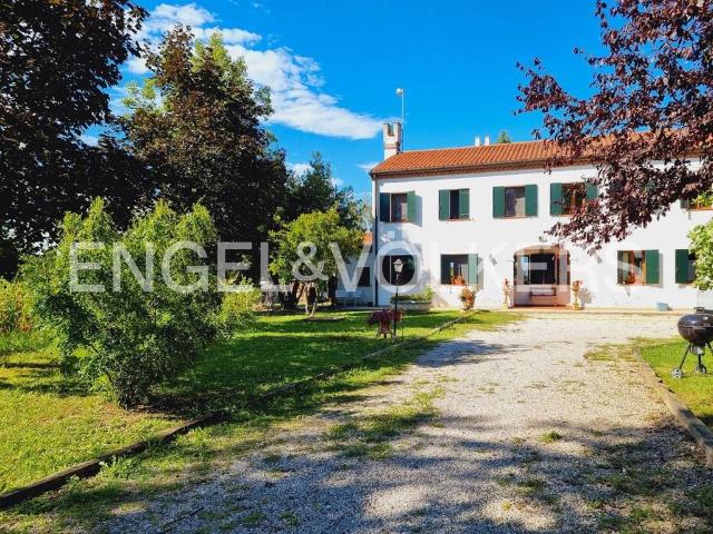 Rustico in vendita a Jesolo, Veneto