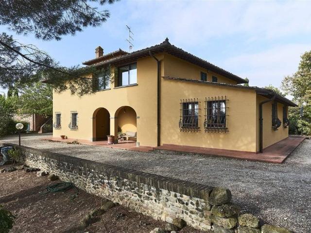 Rustico in vendita a Lastra A Signa, Toscana
