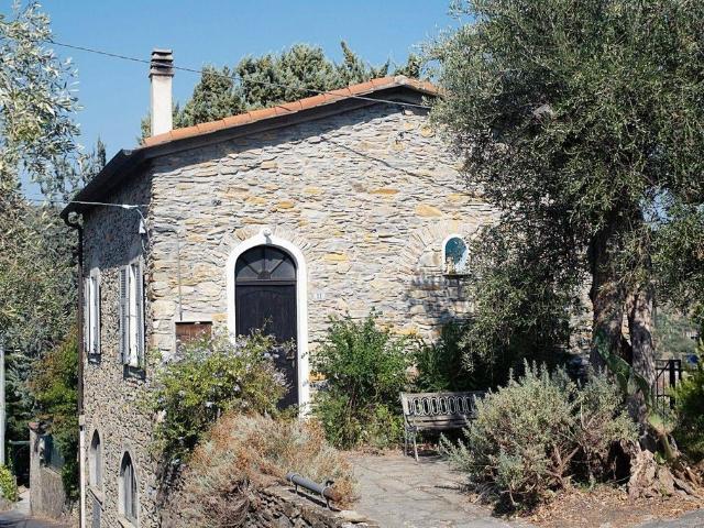 Rustico in vendita a Dolcedo, Liguria