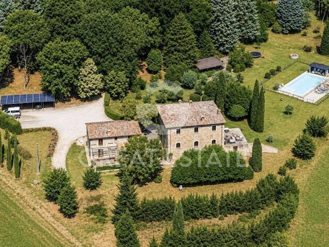 Rustico in vendita a Baschi, Umbria