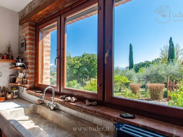 Rustico in vendita a Fratta Todina, Umbria