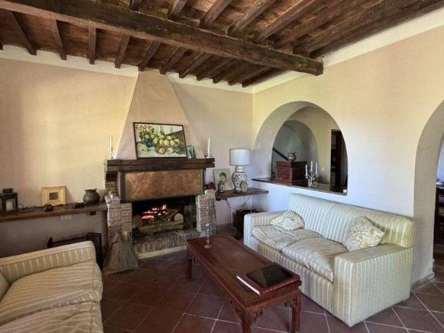 Rustico in vendita a Il Poggio, Città Della Pieve
